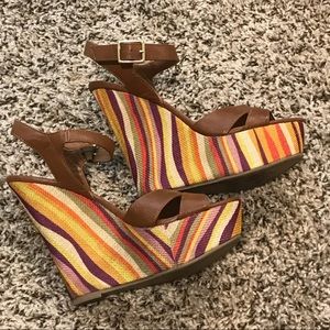 Madden girl wedges